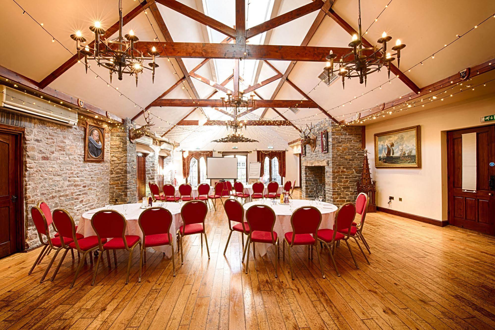 Miskin Manor Hotel Hensol Zewnętrze zdjęcie
